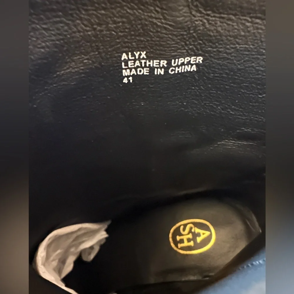 Ash details **new